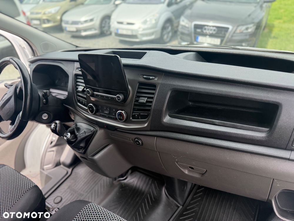 Ford Transit Custom - 31