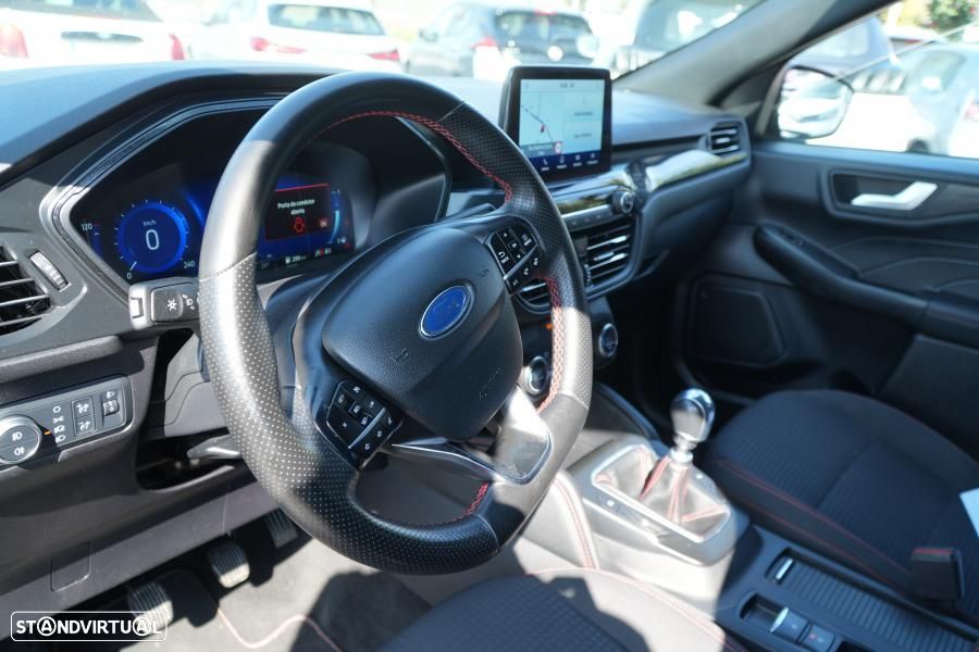 Ford Kuga 1.5 EcoBoost ST-Line - 12