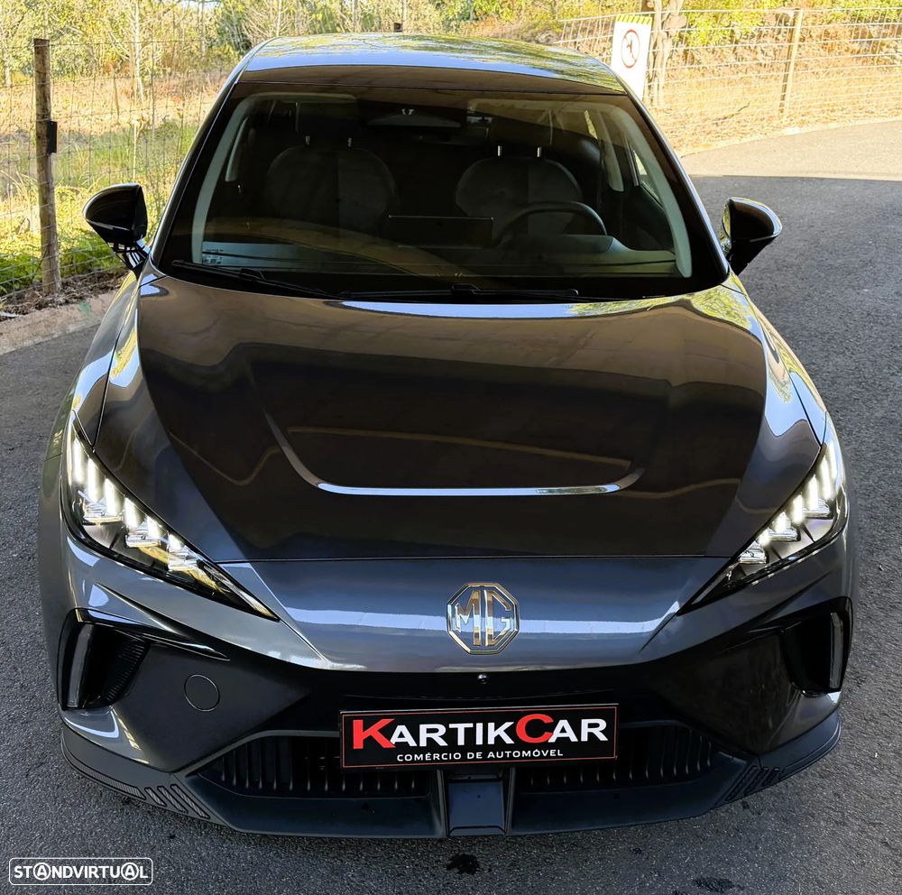 MG MG4 4 EV 64kWh Premium - 7