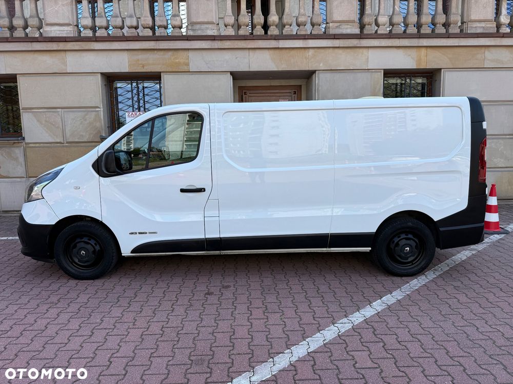 Renault Trafic - 23