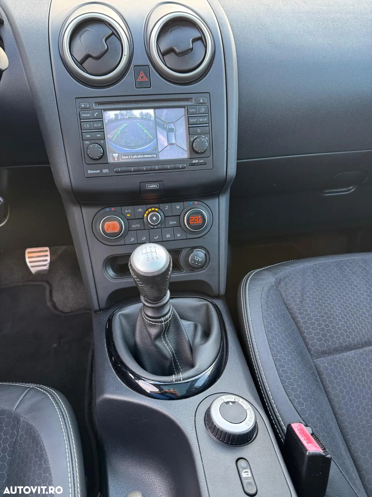 Nissan Qashqai 1.6 DCI 4 x 4 DPF Start/Stop 360 - 9
