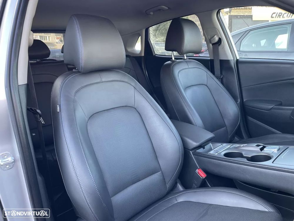 Hyundai Kauai - 12