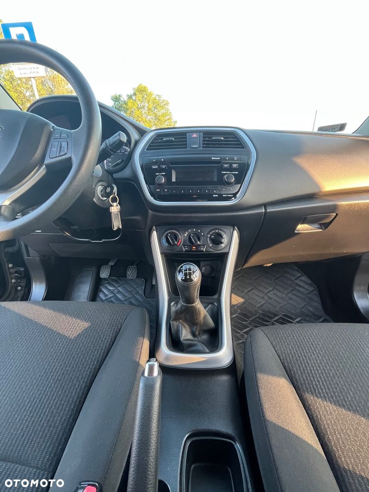 Suzuki SX4 - 16