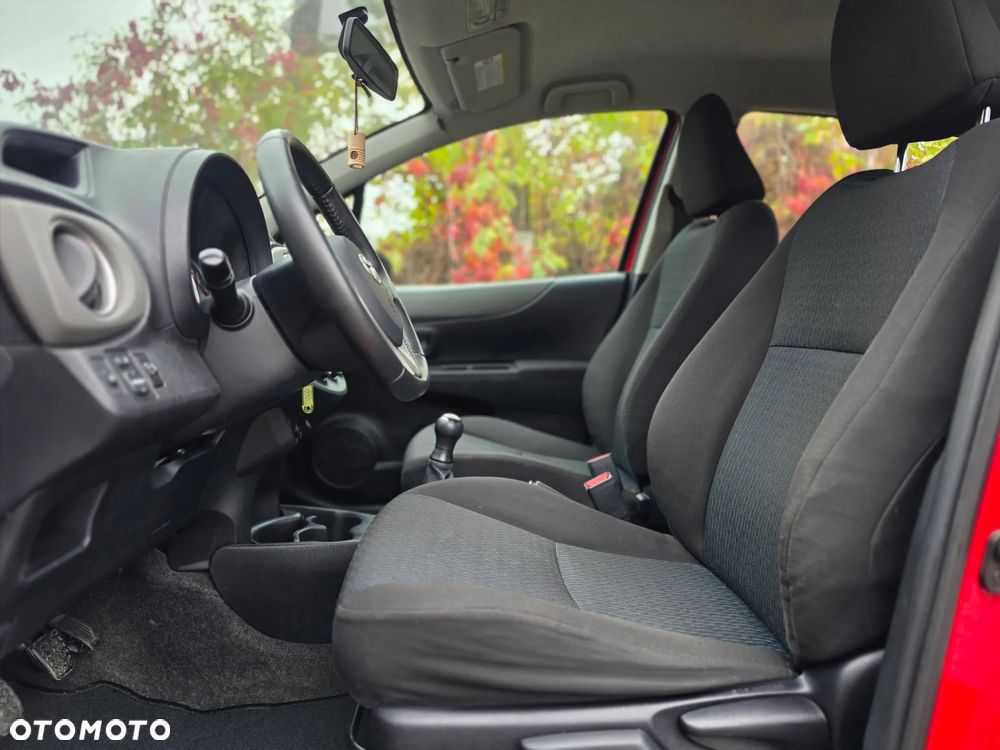 Toyota Yaris - 20