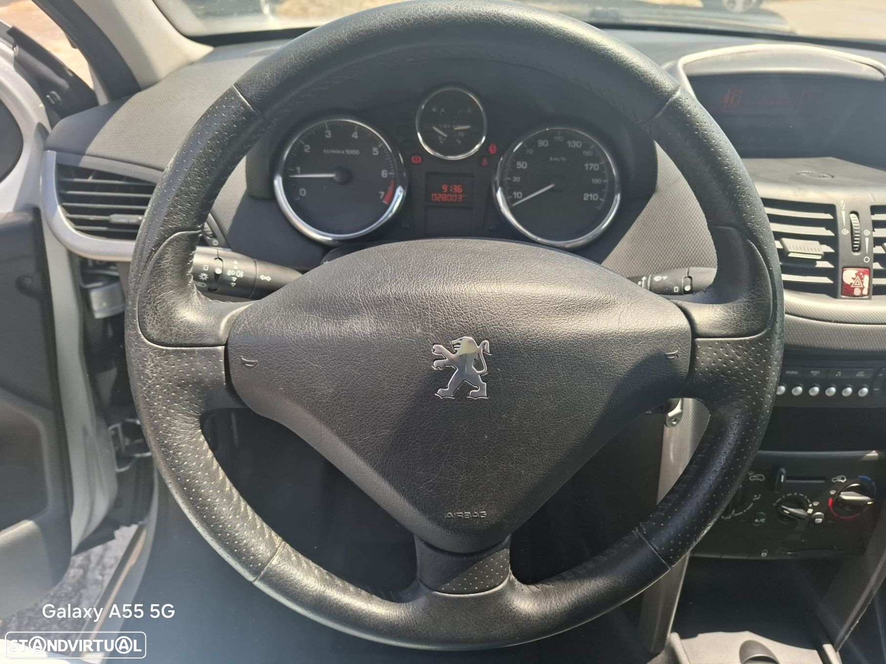 Peugeot 207 1.4 16V Premium - 24