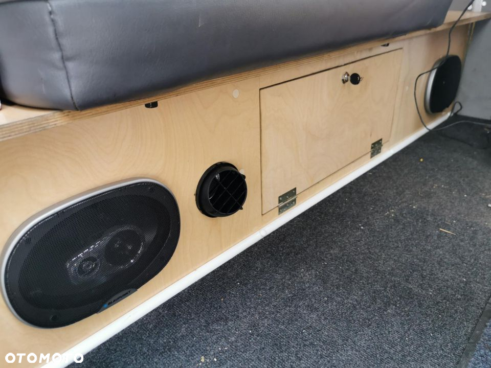 Volkswagen Transporter D 253 2B2 - 18