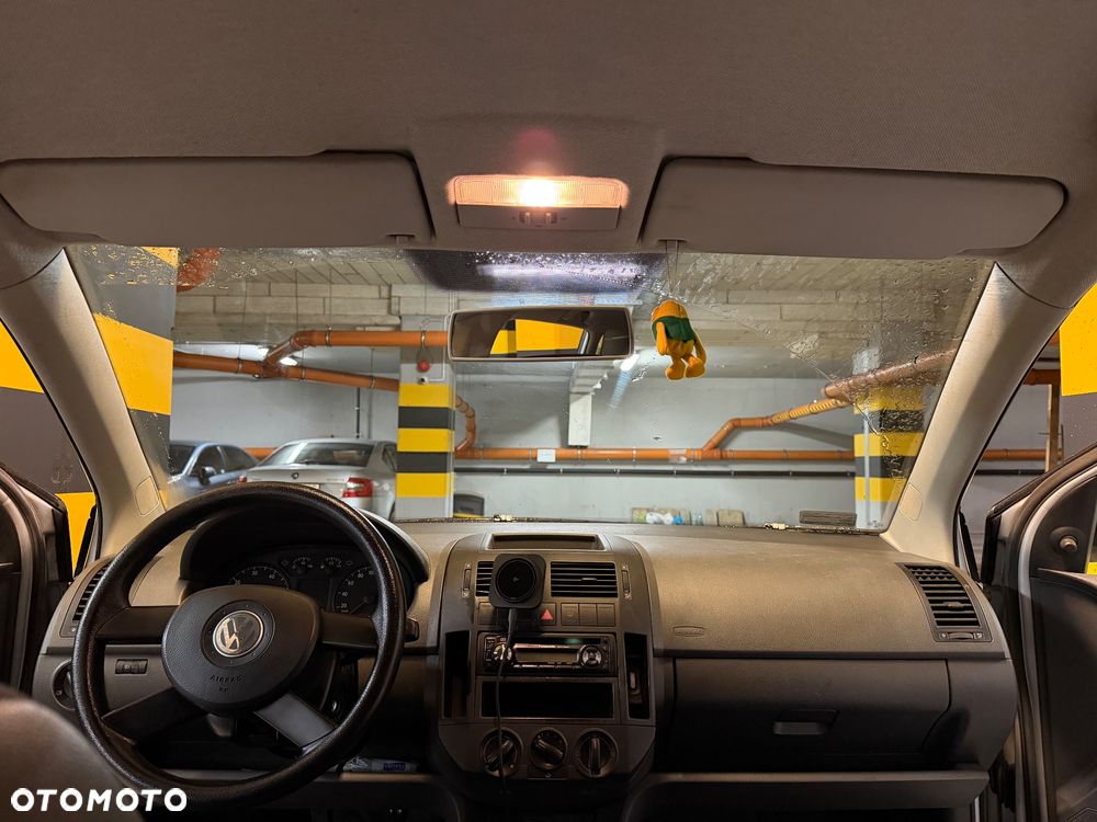 Volkswagen Polo 1.4 16V Basis - 11