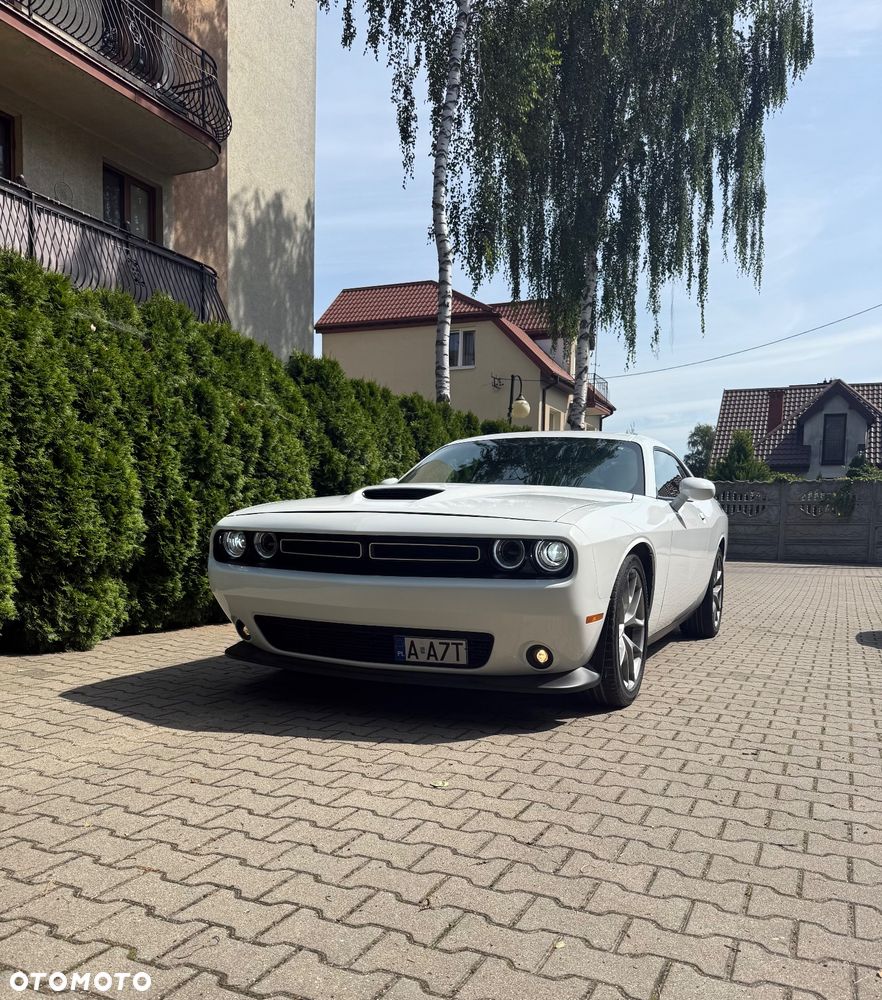 Dodge Challenger - 3