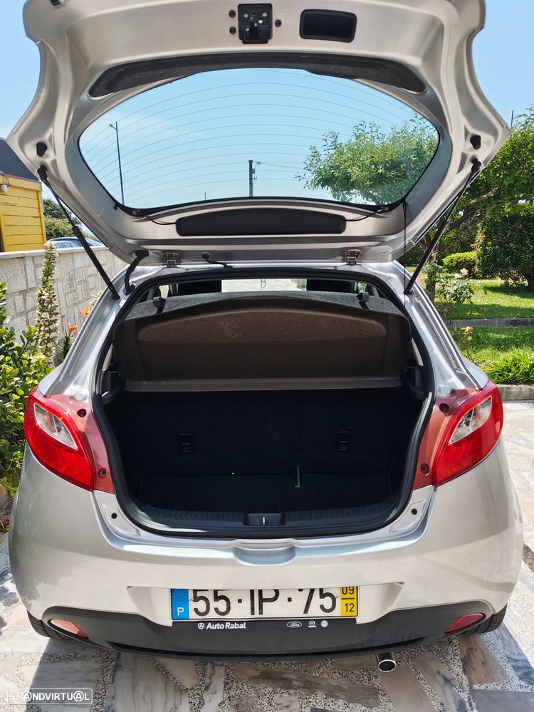 Mazda 2 1.3 MZR Exclusive - 6