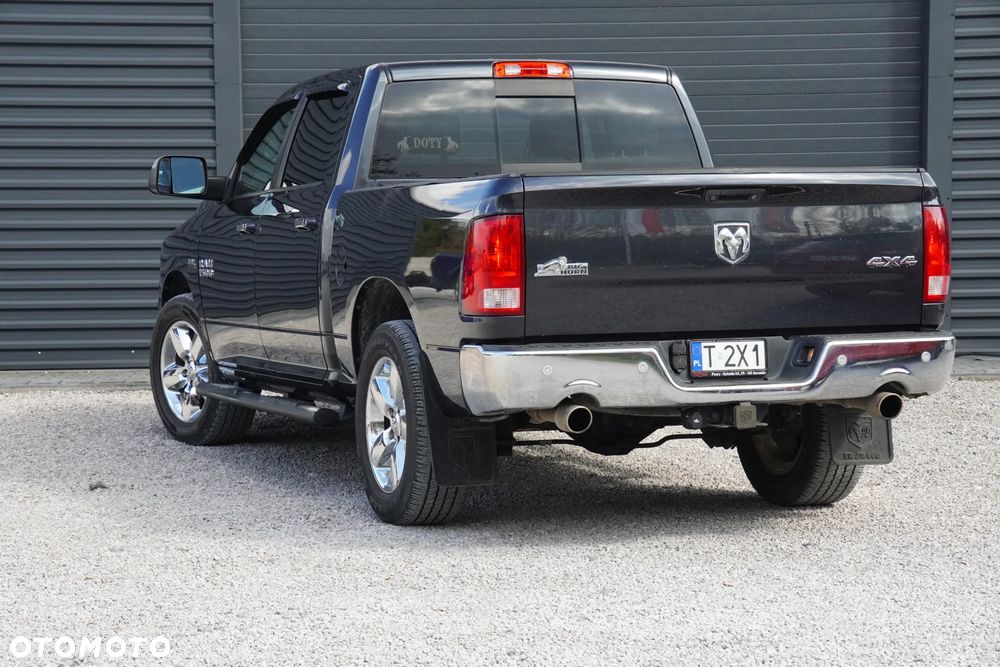 RAM 1500 Crew Cab Shortbed Bighorn - 25