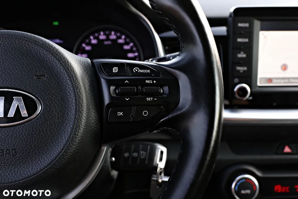 Kia Stonic - 25