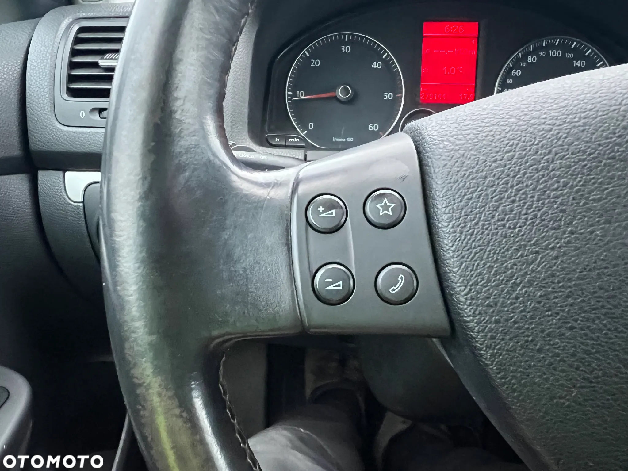 Volkswagen Golf 1.9 TDI Edition - 29