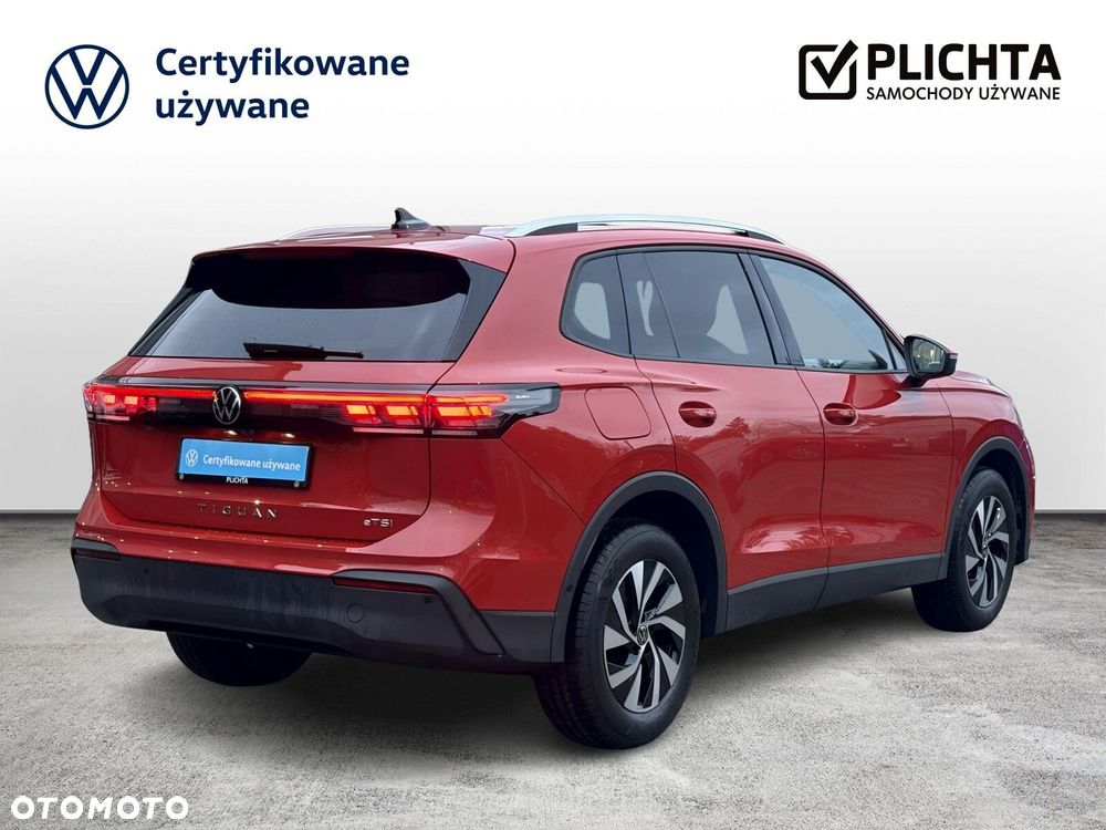 Volkswagen Tiguan - 7