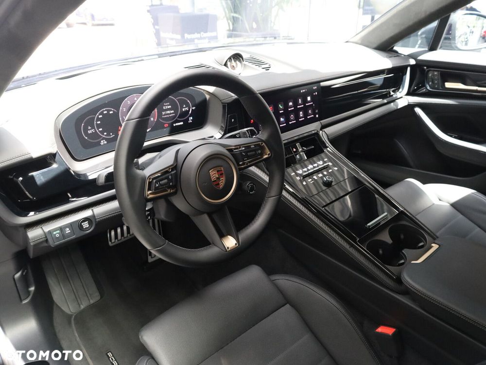 Porsche Panamera - 8