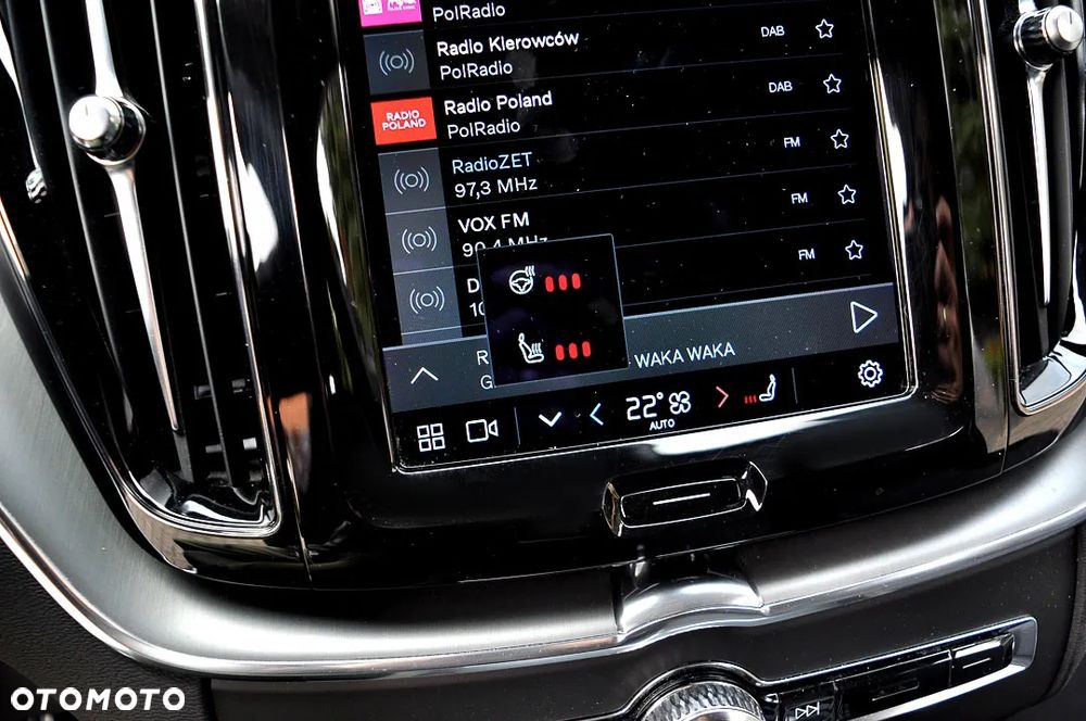 Volvo XC 60 B4 D Geartronic Momentum Pro - 33