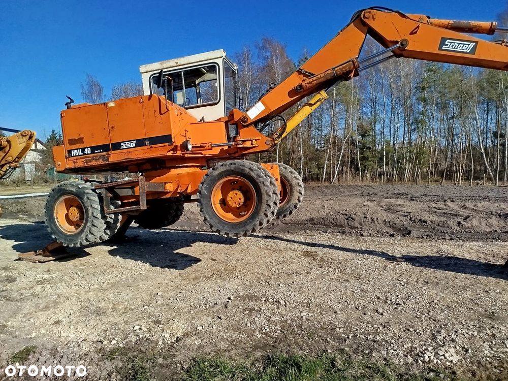Schaeff HML40 - 17