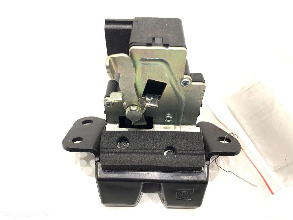 ZAMEK KLAPY TYŁ  KIA VENGA (YN) 2010 - 2022 1.4 CVVT 66 kW [90 KM] benzyna 2010 - 2022 81230-1H000 - 2