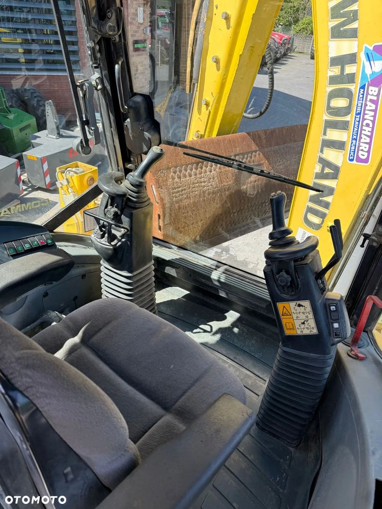 New Holland LB 115 B JCB 4 CX CASE - 5