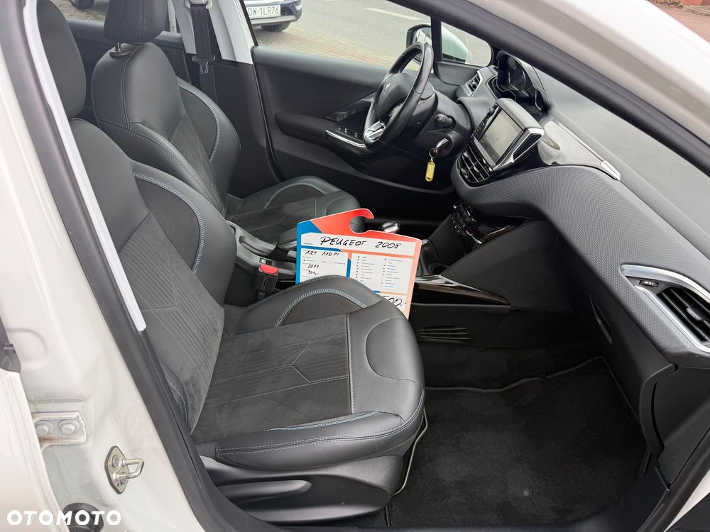 Peugeot 2008 PureTech 110 Stop&Start GT-Line Edition - 10