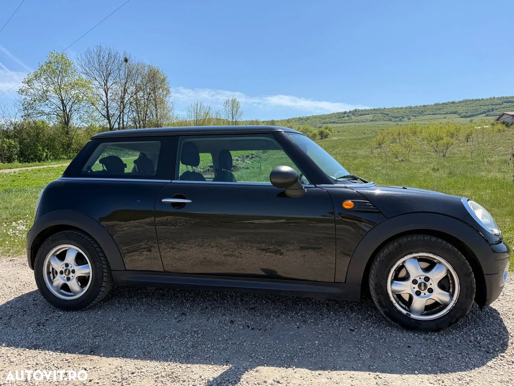 Mini Cooper - 1