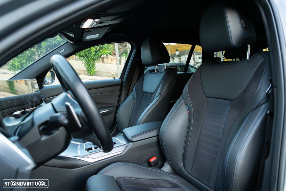 BMW 320 d Pack Desportivo M Auto - 24