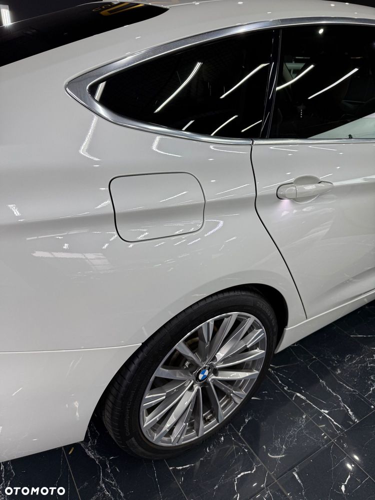 BMW 3GT 320d xDrive Luxury Line - 22