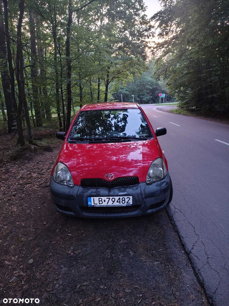 Toyota Yaris - 1