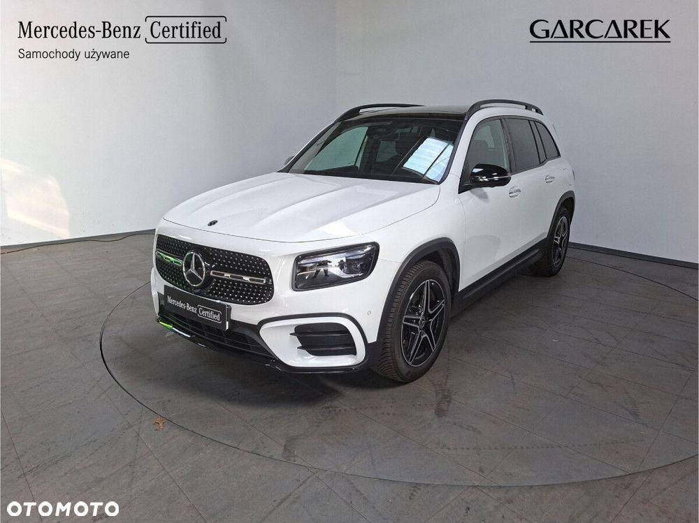 Mercedes-Benz GLB - 2