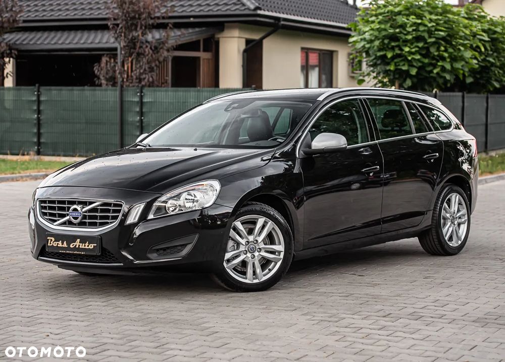 Volvo V60 T3 R-Design Summum - 6