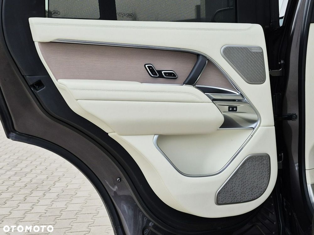 Land Rover Range Rover - 21