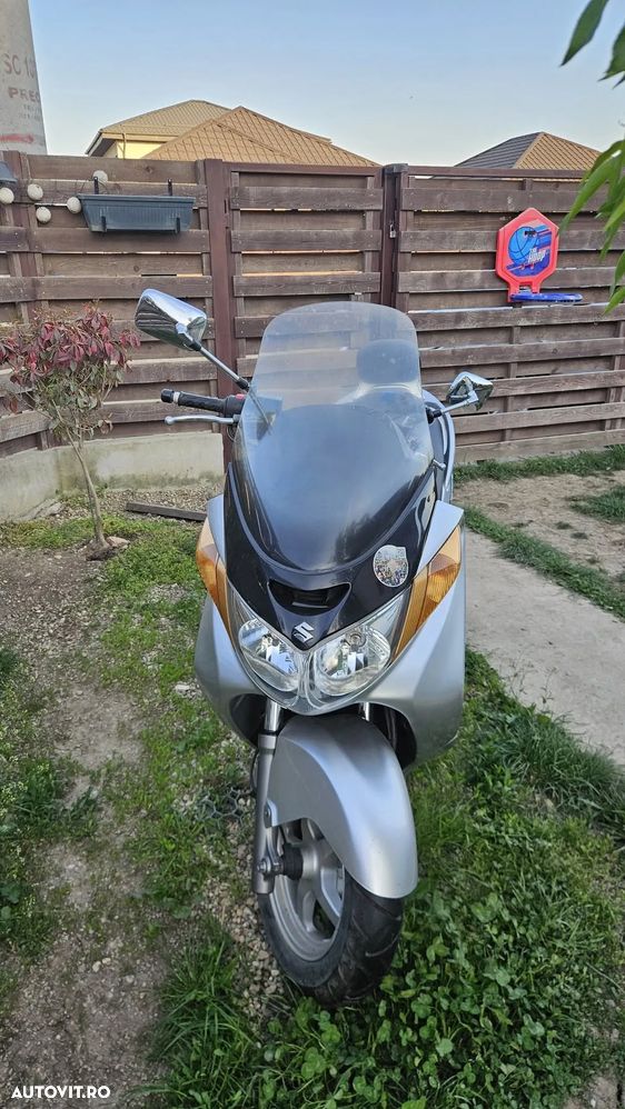 Suzuki AN 400 Burgman - 2