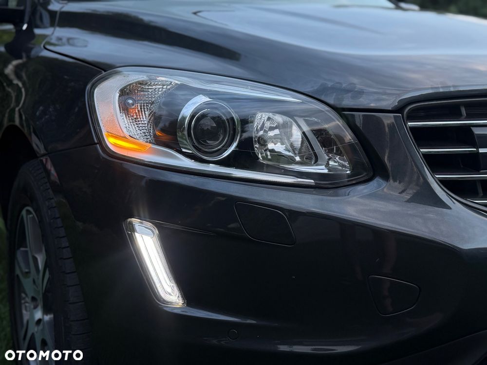 Volvo XC 60 D4 Drive-E Momentum - 11