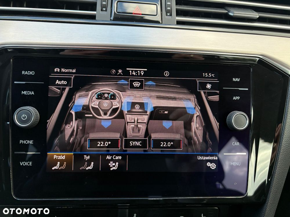 Volkswagen Passat - 31