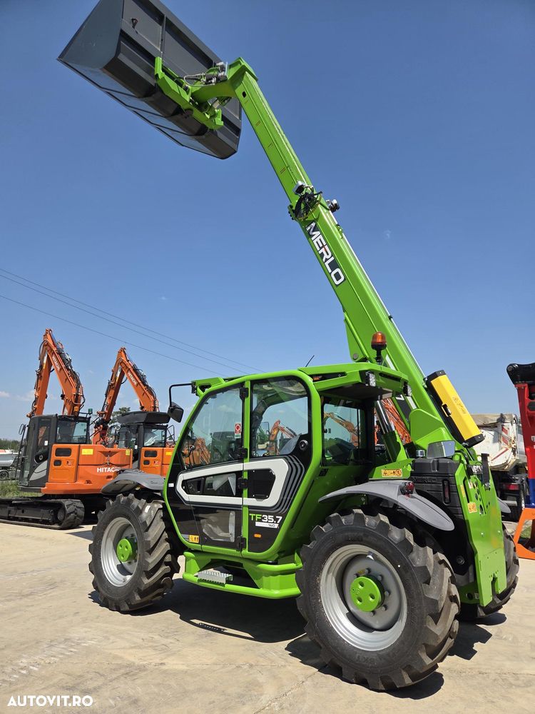 Merlo TF35.7-140, ridica 3,5t la 7m, motor Deutz 140CP, cupa si furci, transmisie 4x4, aer conditionat, Masa operatinala 6800kg, lungime 4,4m, latime 2,3m, produs in ITALIA, garantie 1 an, posibilitate leasing-PROMOTIE 81.900 EUR+Tva - 16