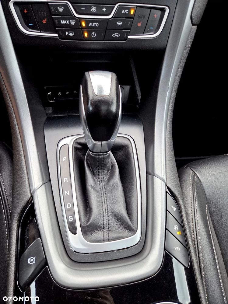 Ford Mondeo 2.0 TDCi STart-Stopp PowerShift-Aut Titanium - 27