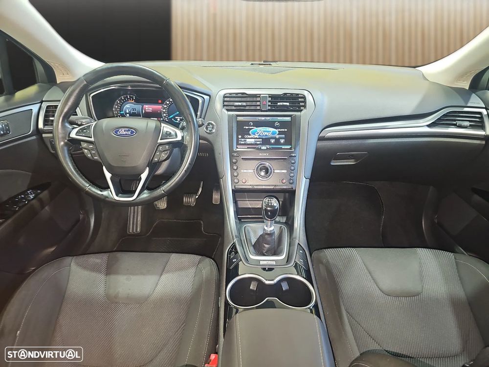 Ford Mondeo SW 1.6 TDCi Titanium - 10