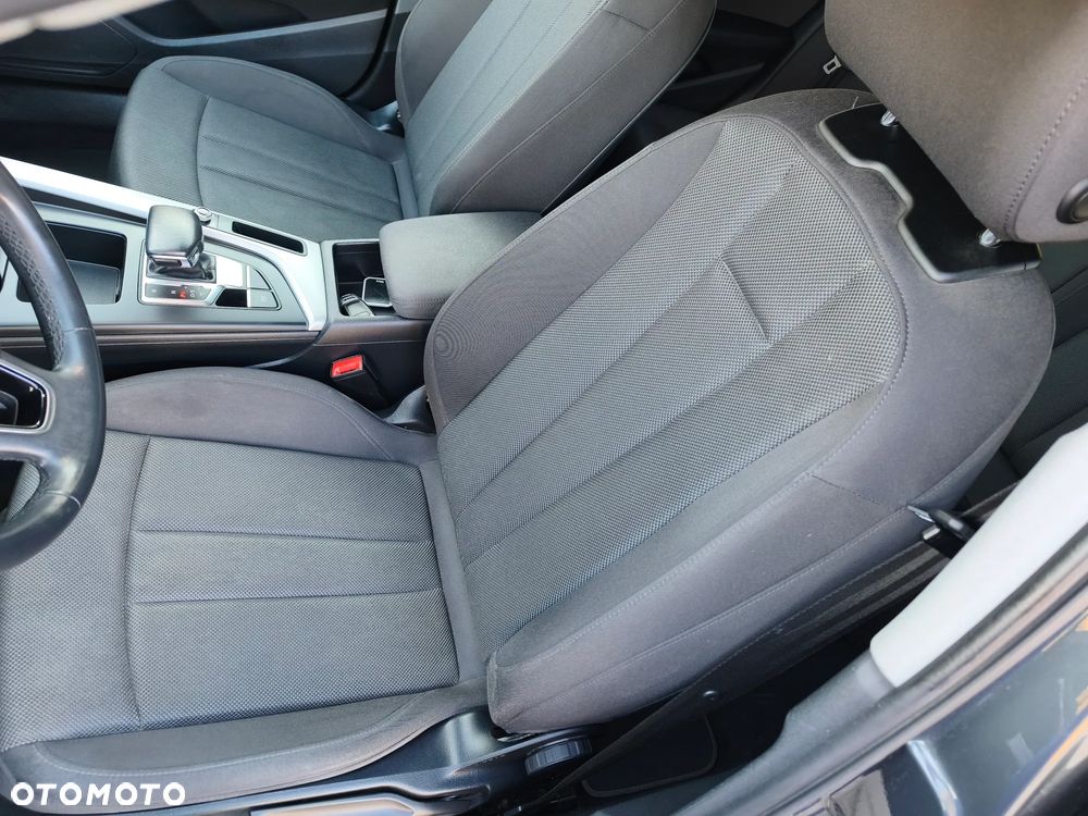 Audi A4 Avant - 16