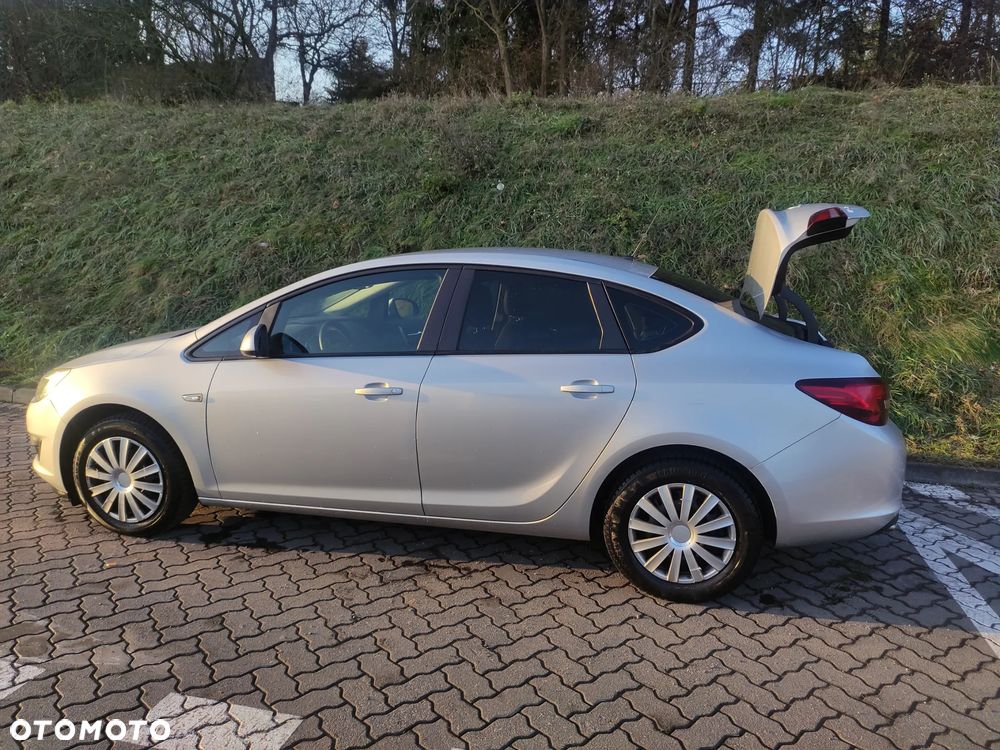 Opel Astra 1.4 T Business S&S EU6 - 2