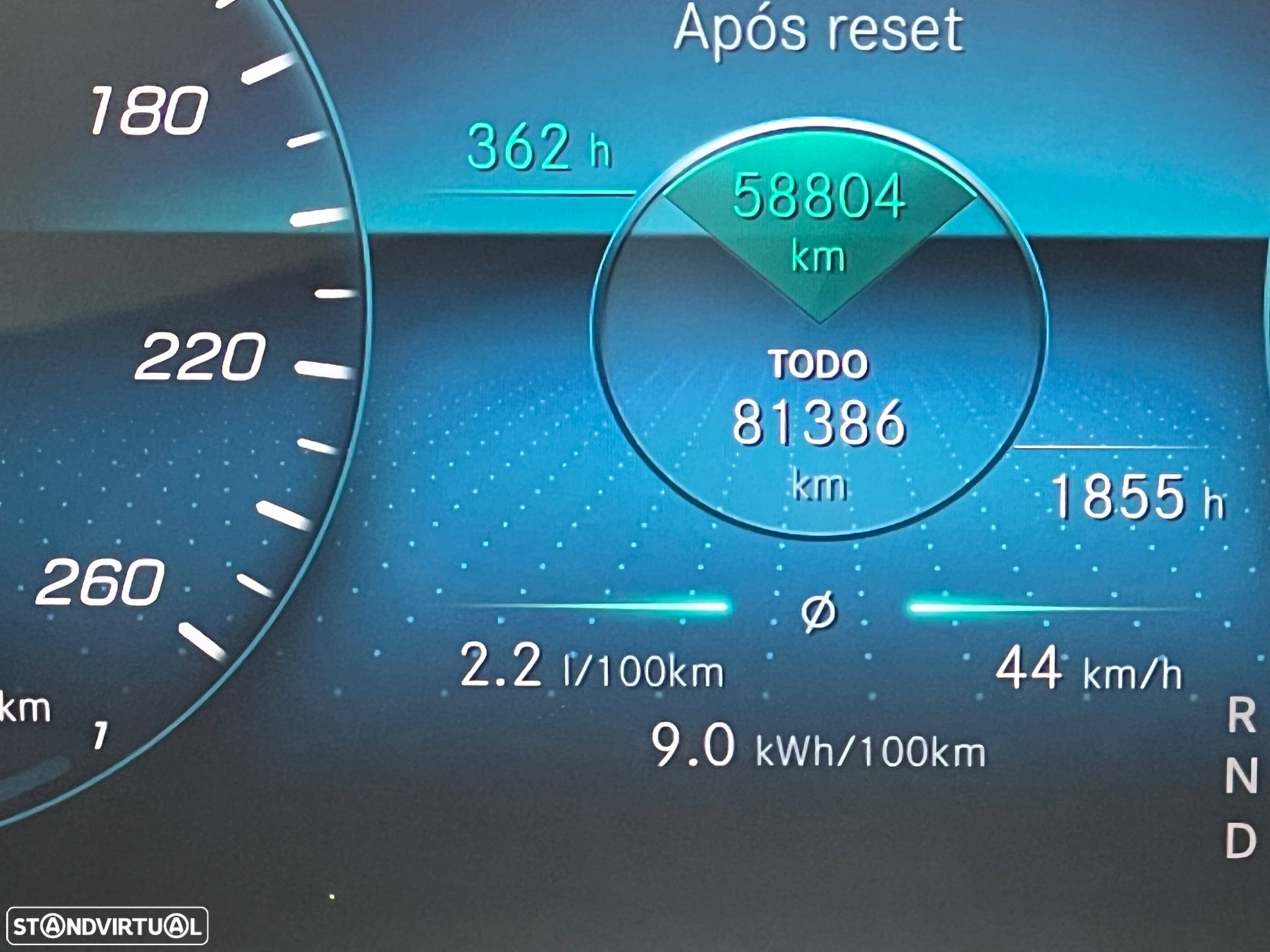 Mercedes-Benz B 250 e AMG Line - 23
