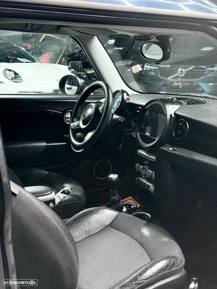 MINI Clubman Cooper D - 8