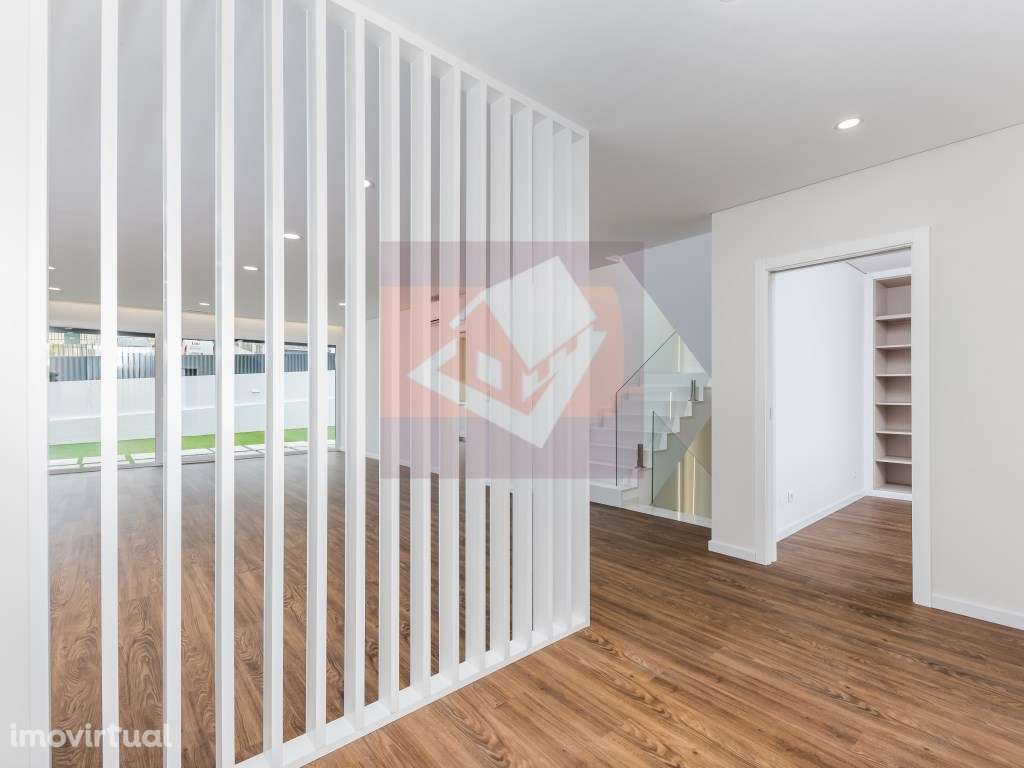 Moradia V5 nova no Bairro do Trigache em Famões - Grande imagem: 5/60