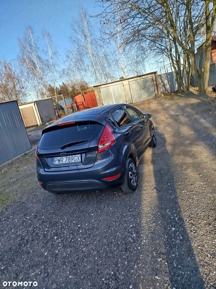 Ford Fiesta - 4