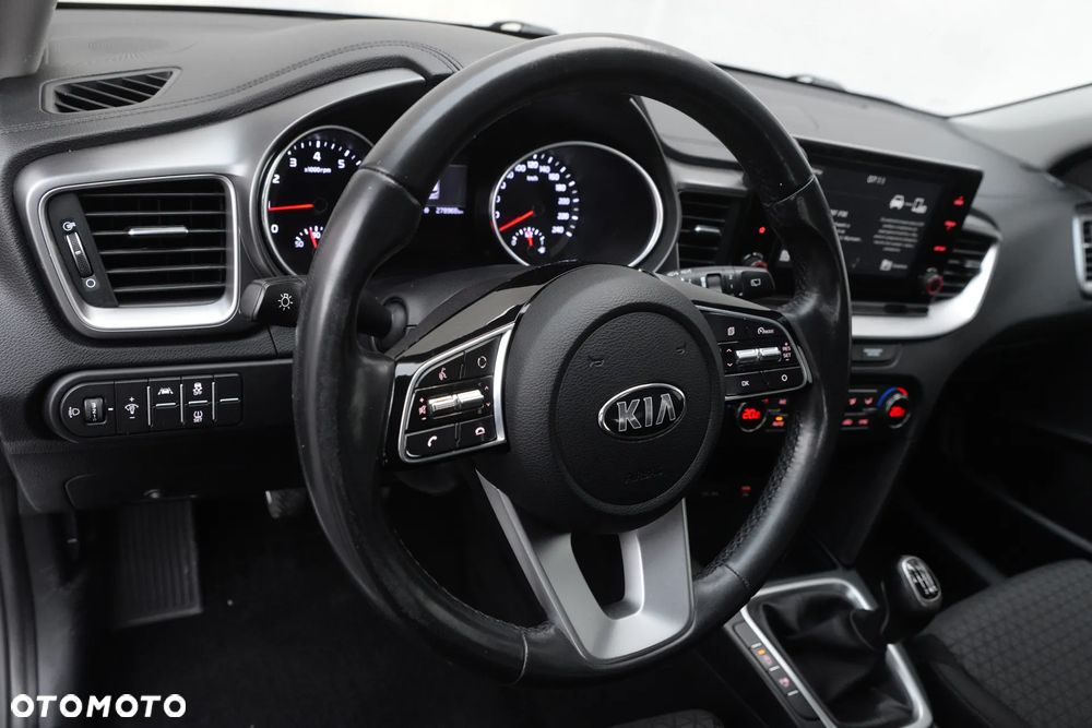 Kia Ceed 1.4 T-GDI L - 32