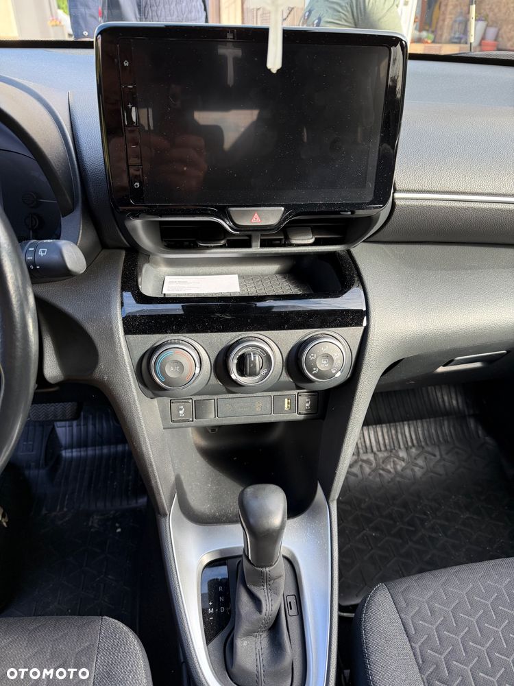 Toyota Yaris - 11