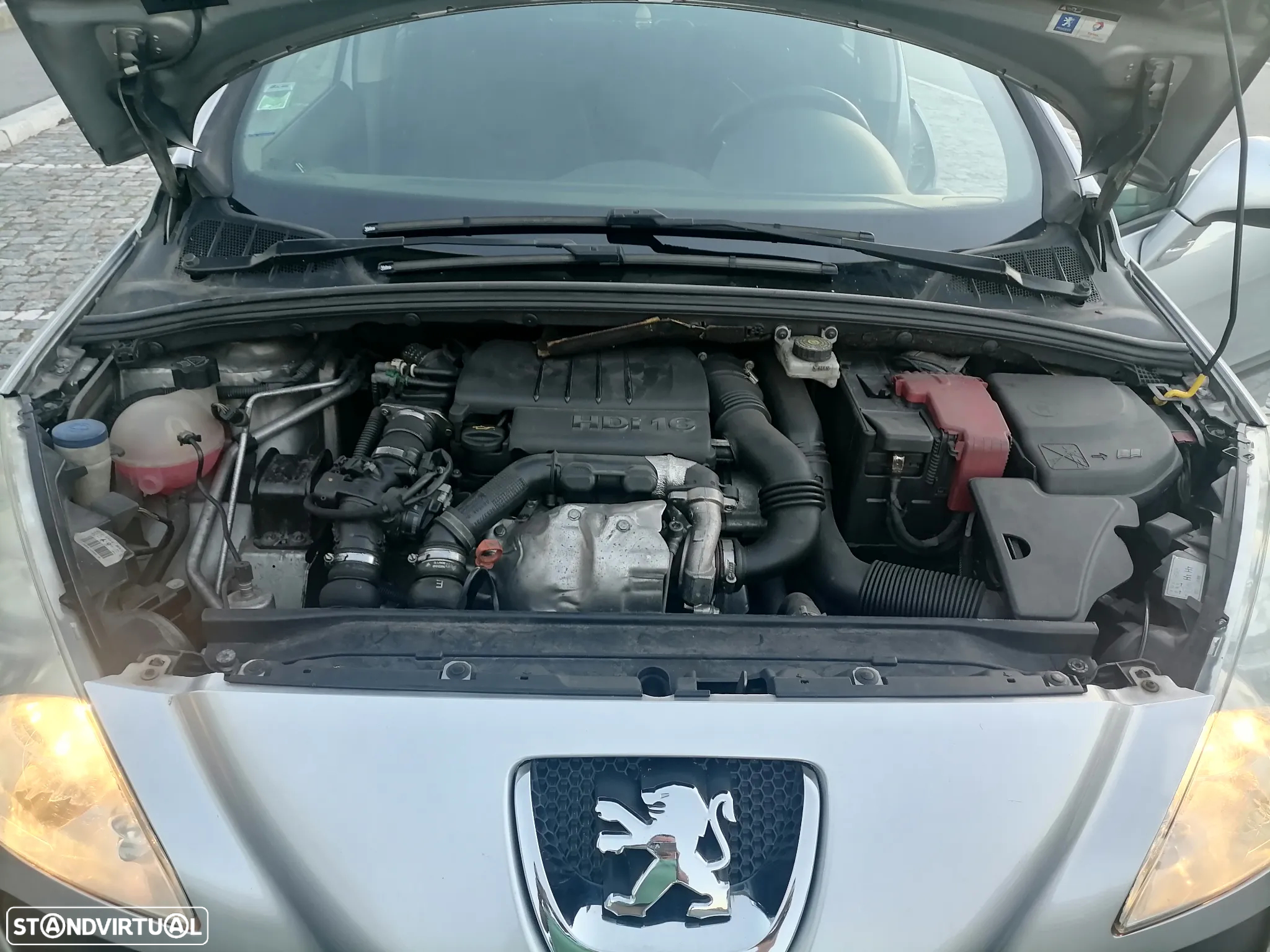 Peugeot 308 SW 1.6 HDi Executive - 16