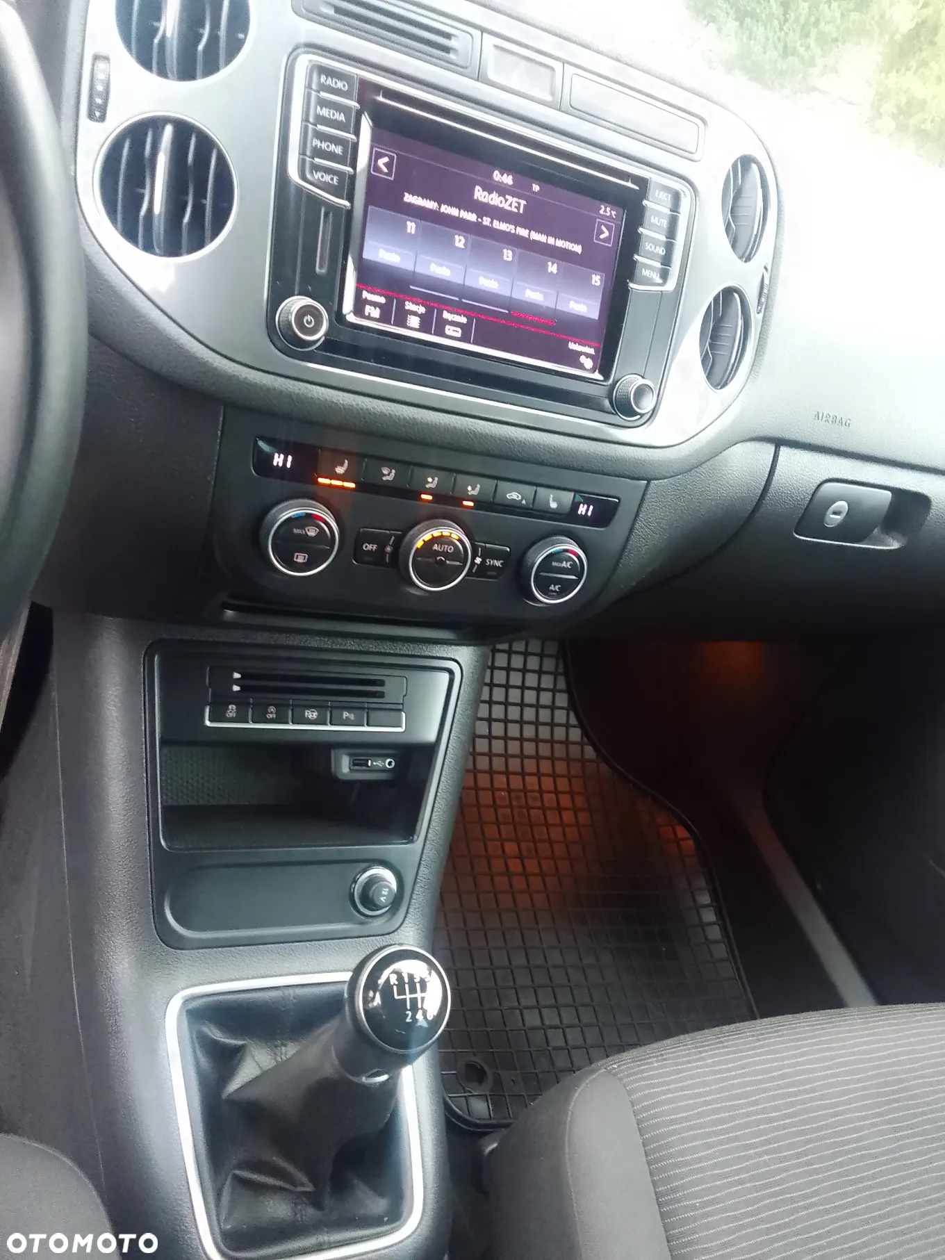 Volkswagen Tiguan 2.0 TDI BMT SCR Comfortline - 3