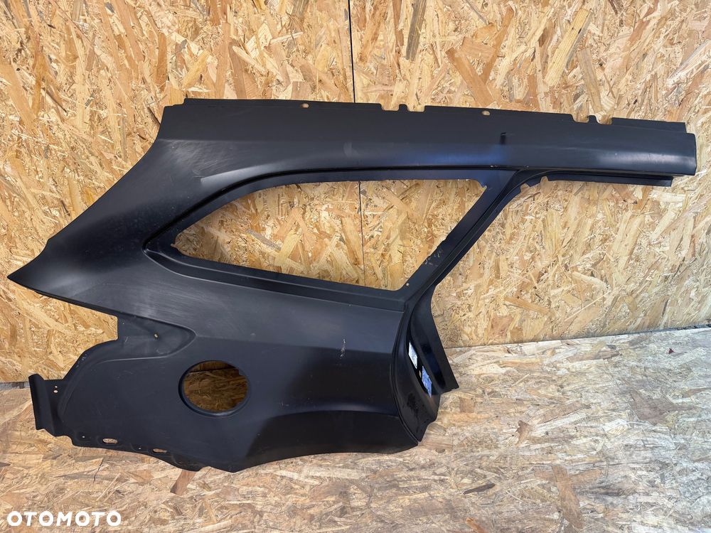 Tylny prawy błotnik poszycie Ford focus mk3 kombi