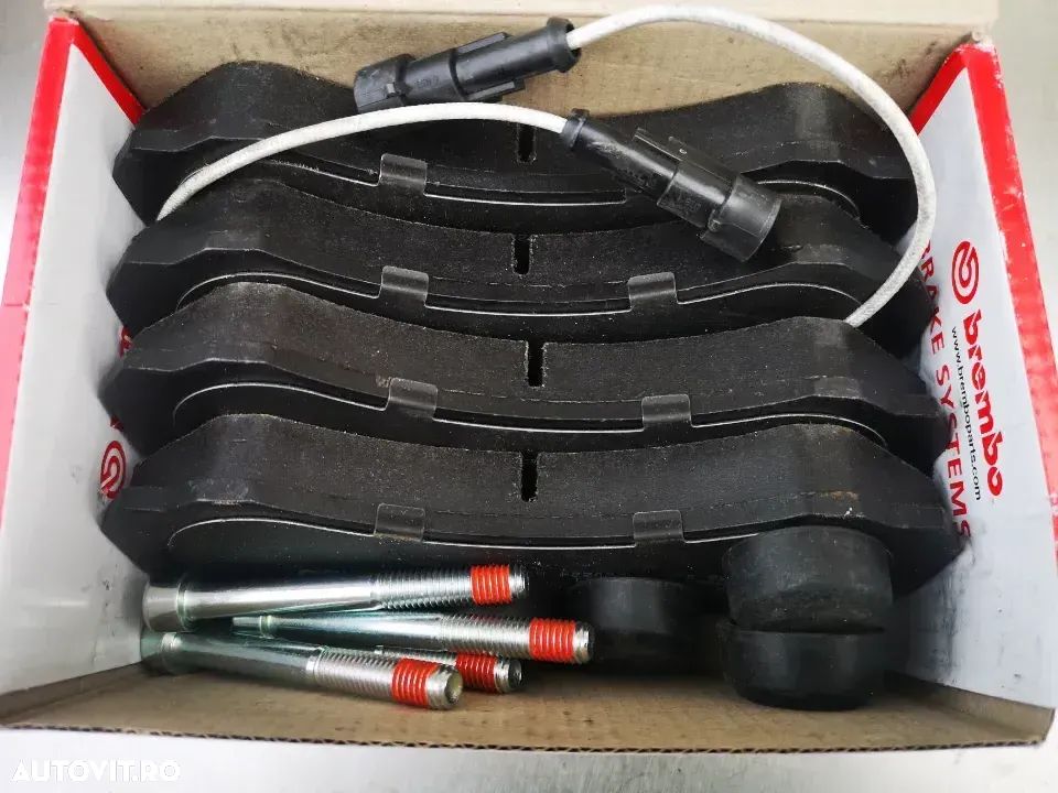 Plăcuțe frâna Nissan Atleon BREMBO fata-spate - 7