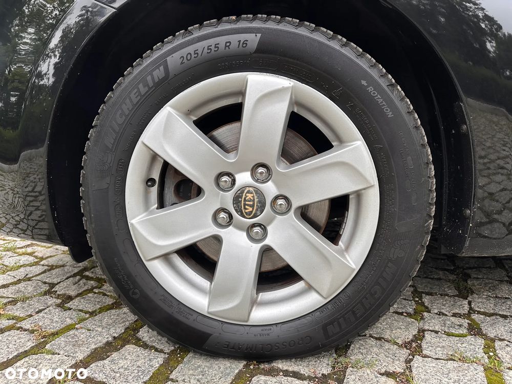 Kia Carens 1.6 GDI Business Line 7os EU6 - 25