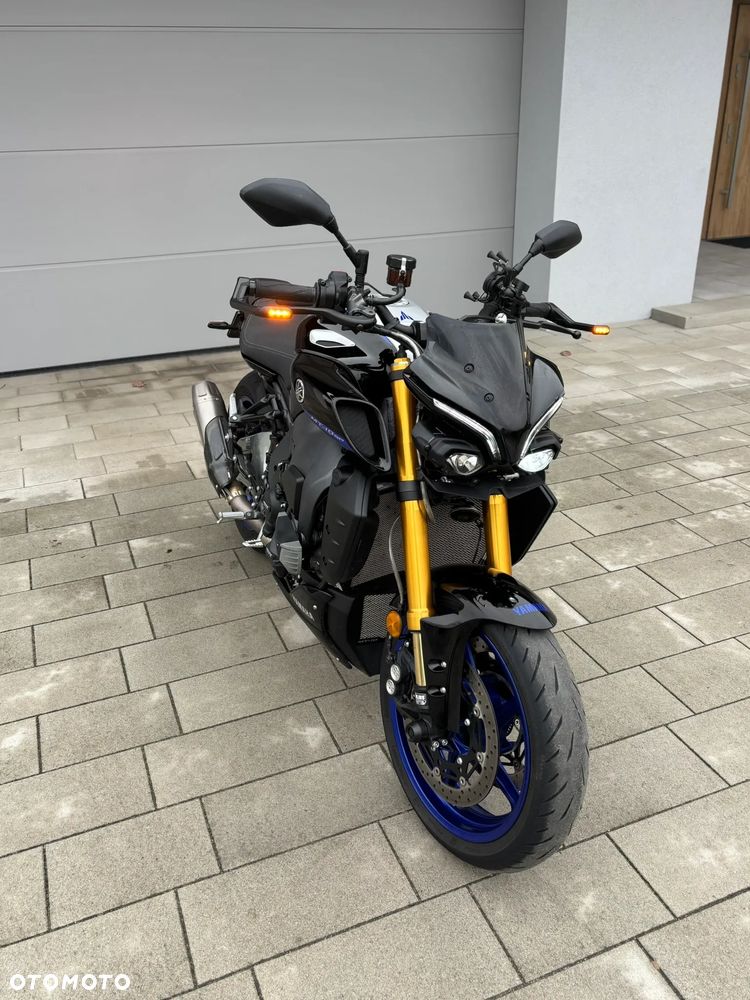 Yamaha MT - 8